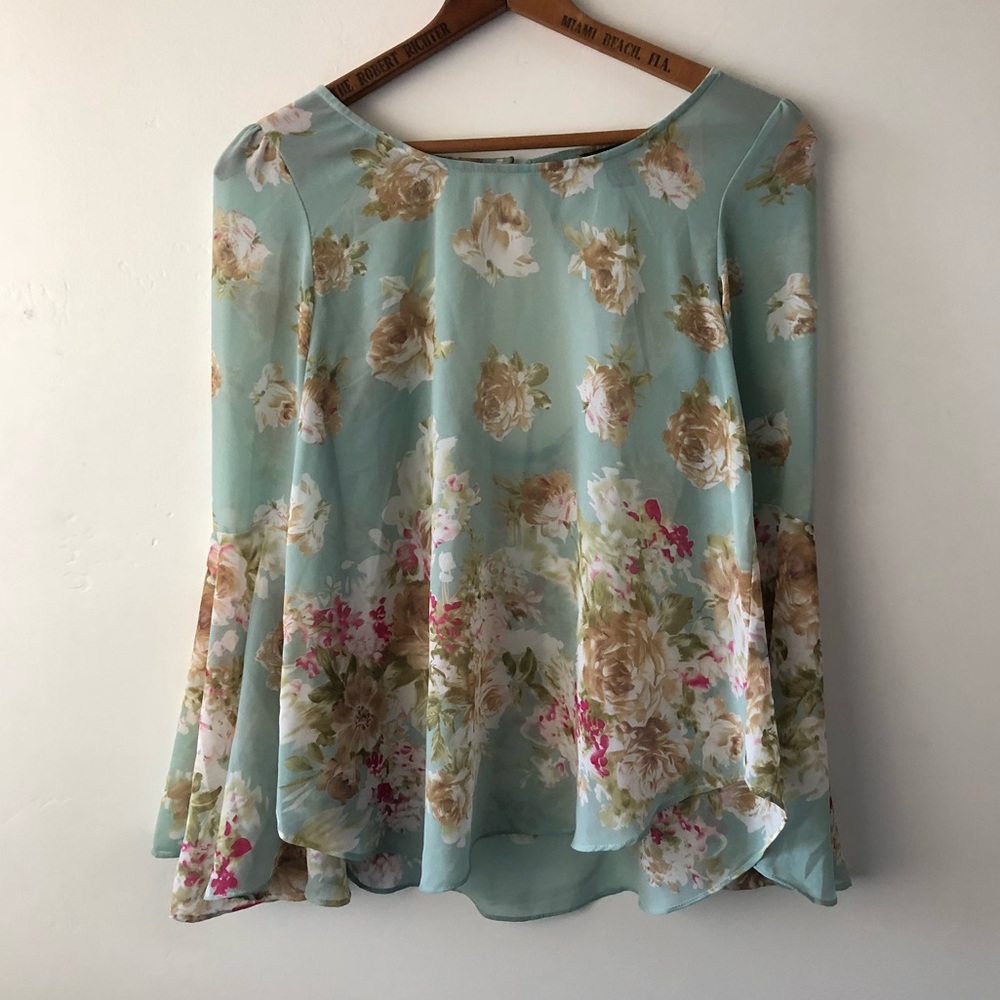 Flowy Floral Long Sleeve Blouse